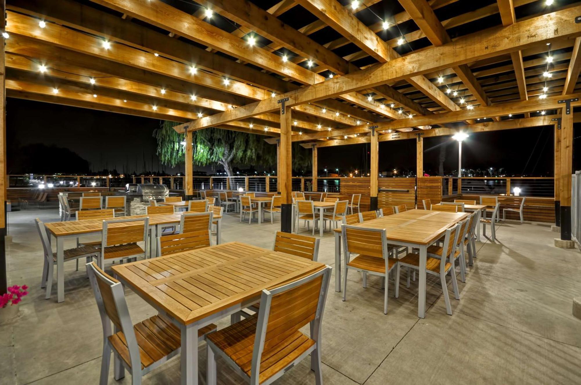 Homewood Suites By Hilton - Oakland Waterfront Exterior foto