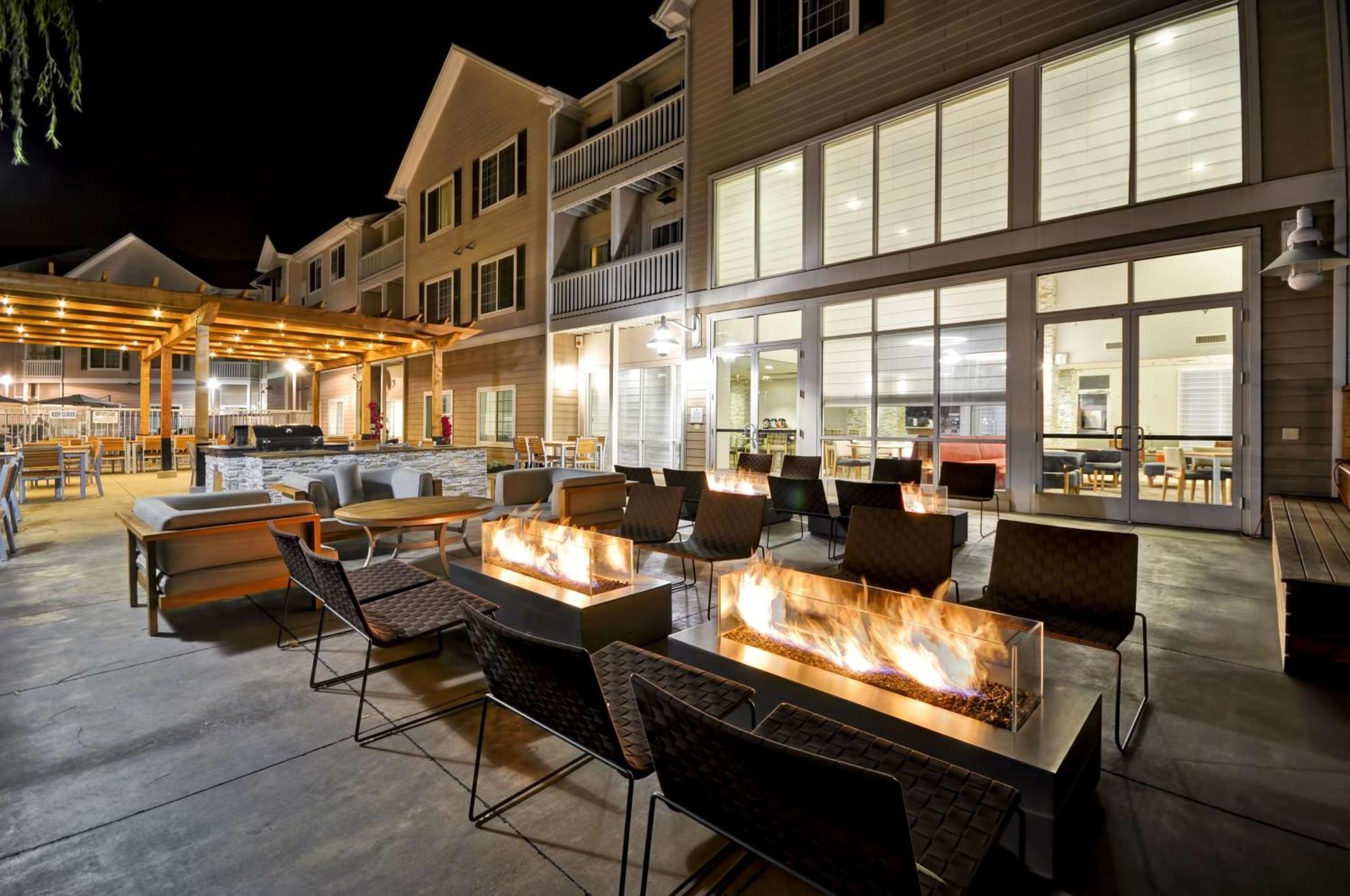 Homewood Suites By Hilton - Oakland Waterfront Exterior foto